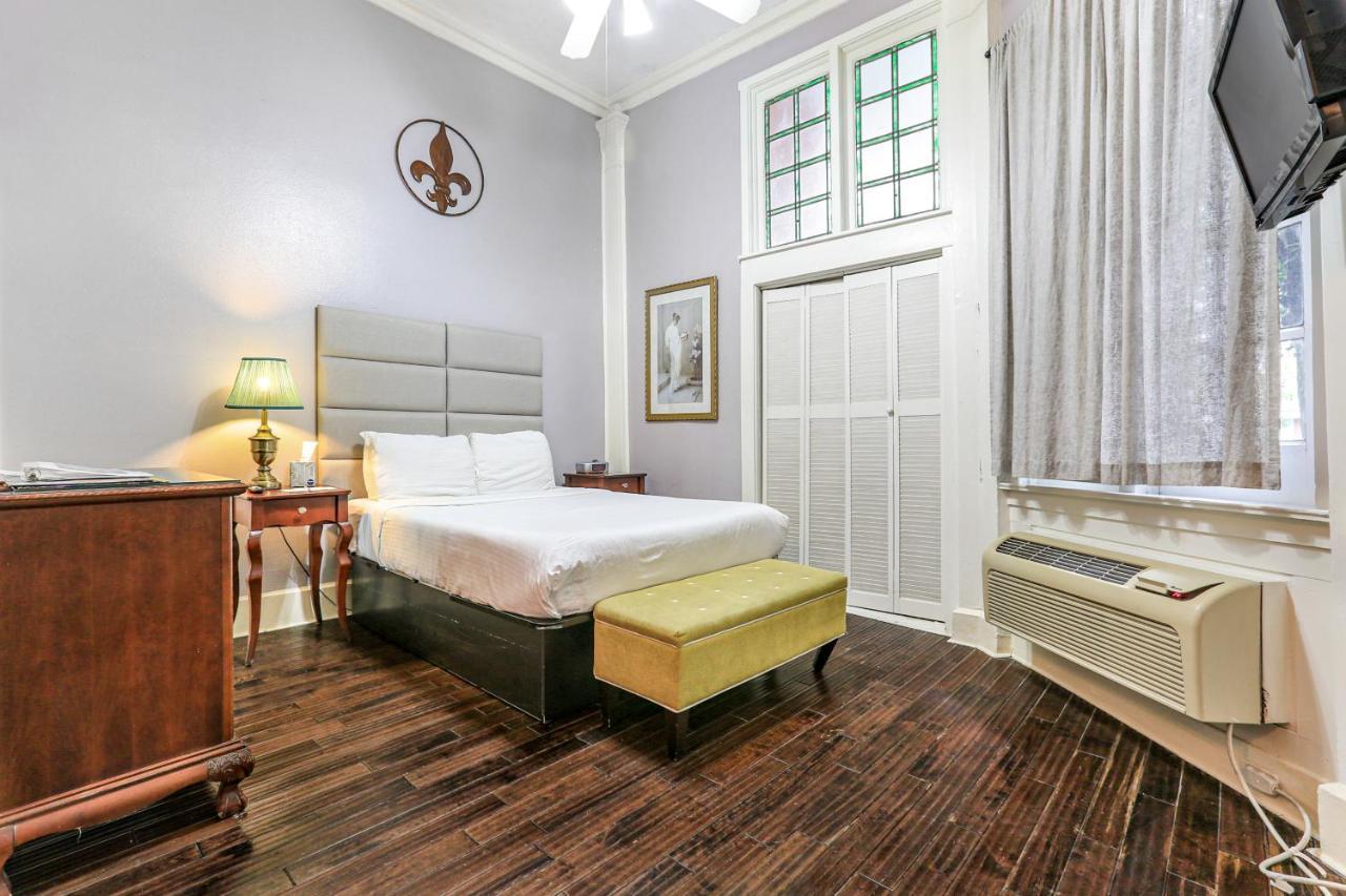 Hotel Rathbone Mansions 3*